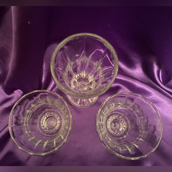 3/Set of Ice Cream/Sundae Libbey Glassware - Picture 3 of 6